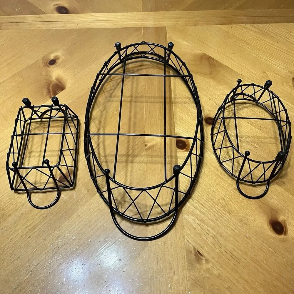 Temp-tations Black Wire Serving Racks Replacement Lot of 3 Oval Assorted Size